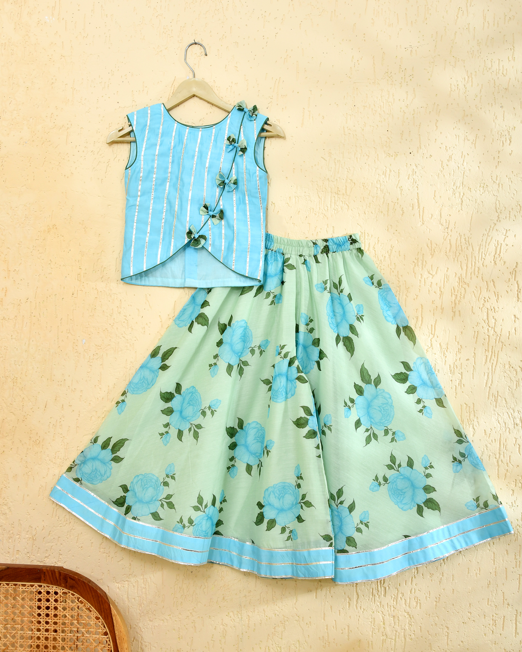 Divider Flower Skirt With Top