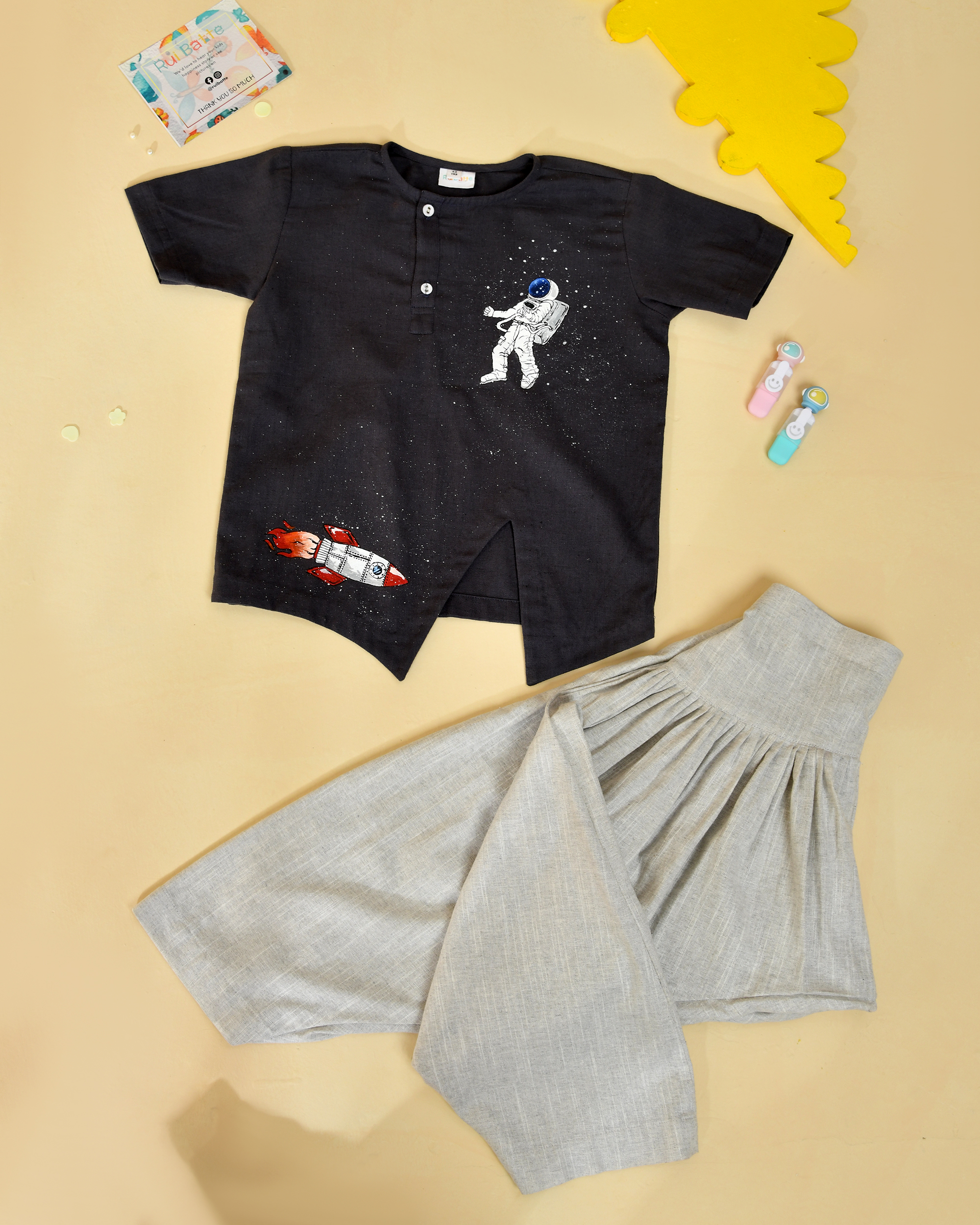 Astronote Handpaint kurta With Hairam